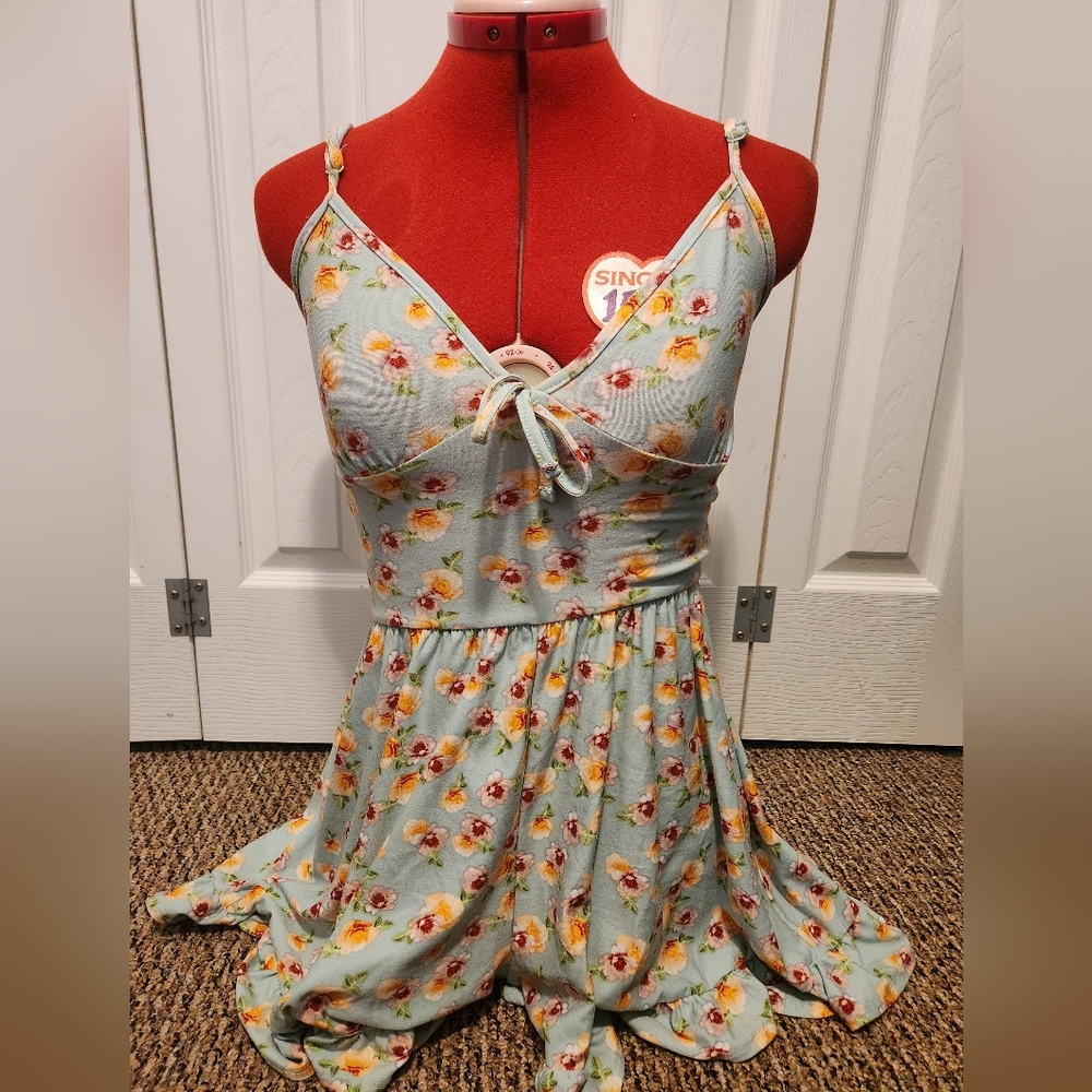 Floral romper from Rue21. Size S.